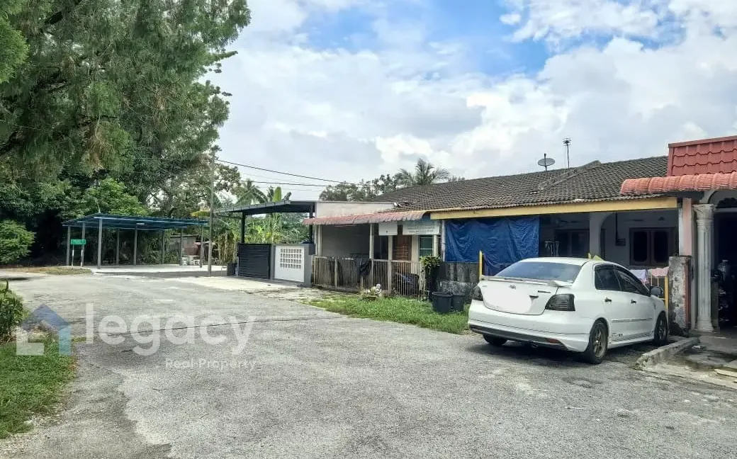 teres-setingkat-untuk-dijual-di-taman-sungai-mas-taiping-04