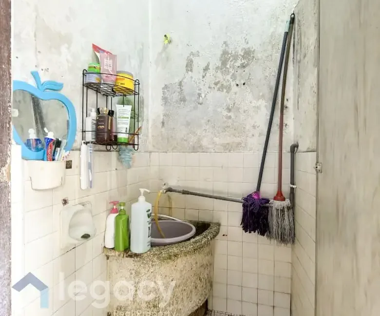 teres-setingkat-untuk-dijual-di-taman-sungai-mas-taiping-16