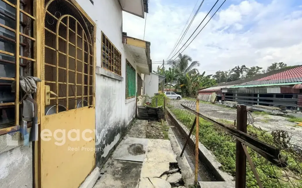 teres-setingkat-untuk-dijual-di-taman-sungai-mas-taiping-17